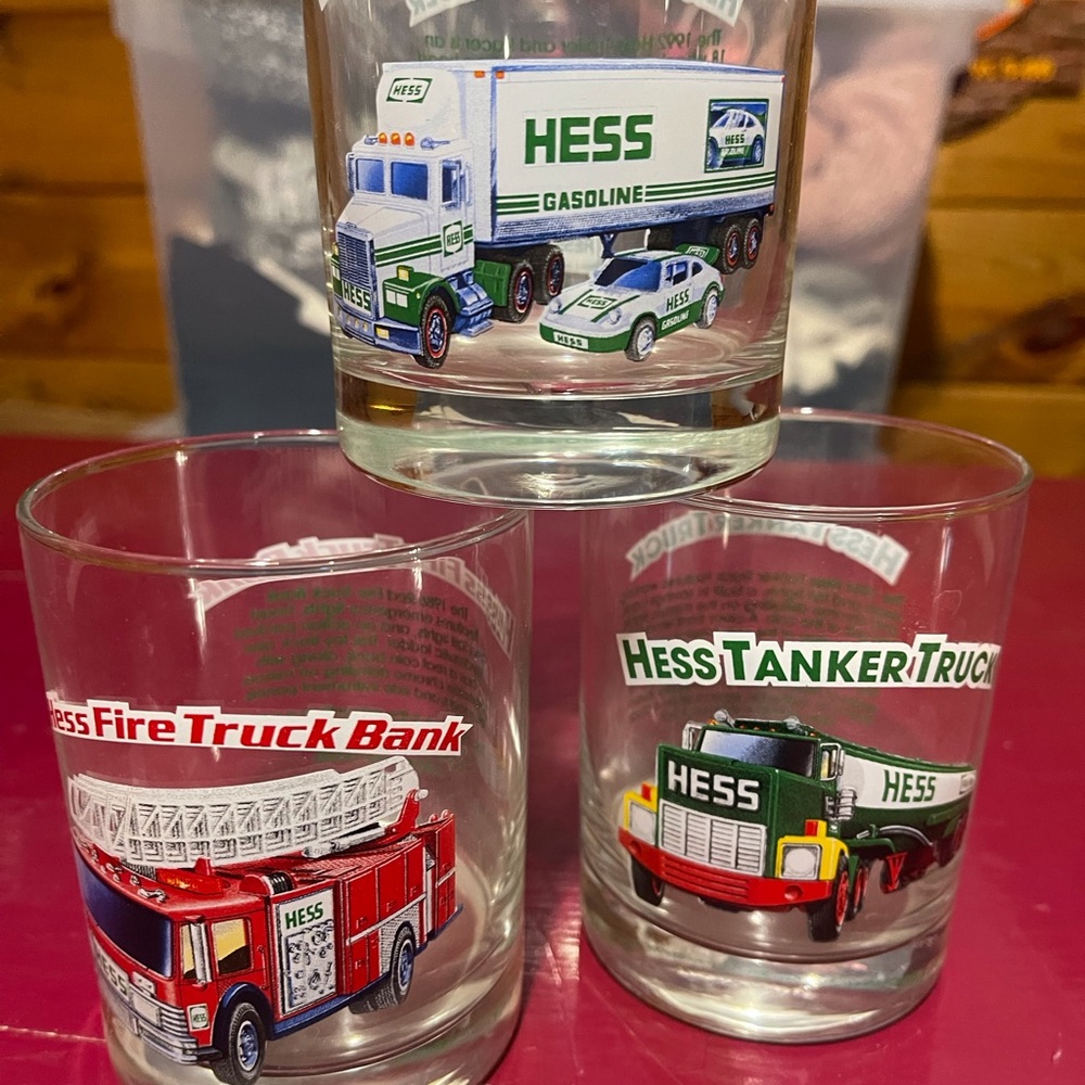 Lot of 3 Hess glasses